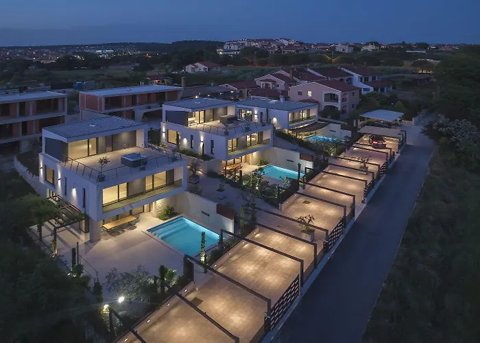 In Mit Privatem Pool, Tischtennis, Bbq, Wlan