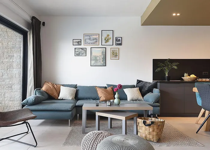 In Mit Privatem Pool, Tischtennis, Bbq, Wlan * Pula