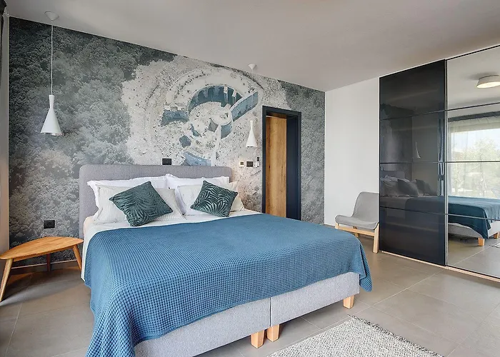 In Mit Privatem Pool, Tischtennis, Bbq, Wlan Feriehus Pula