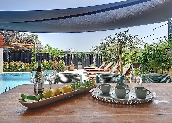 In Mit Privatem Pool, Tischtennis, Bbq, Wlan Pula