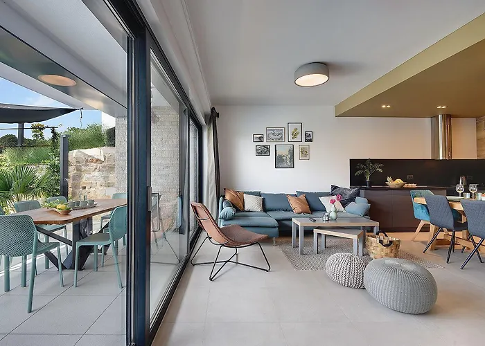 In Mit Privatem Pool, Tischtennis, Bbq, Wlan Feriehus