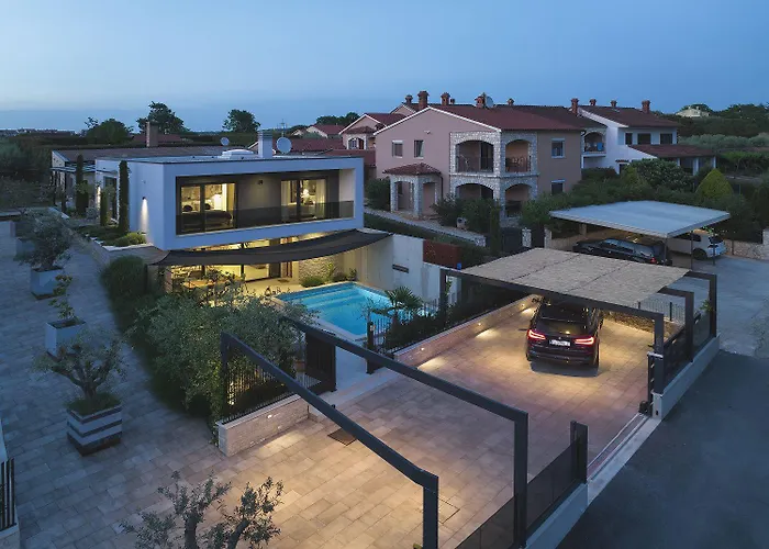 Feriehus In Mit Privatem Pool, Tischtennis, Bbq, Wlan *