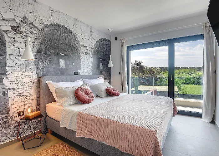 In Mit Privatem Pool, Tischtennis, Bbq, Wlan Feriehus *